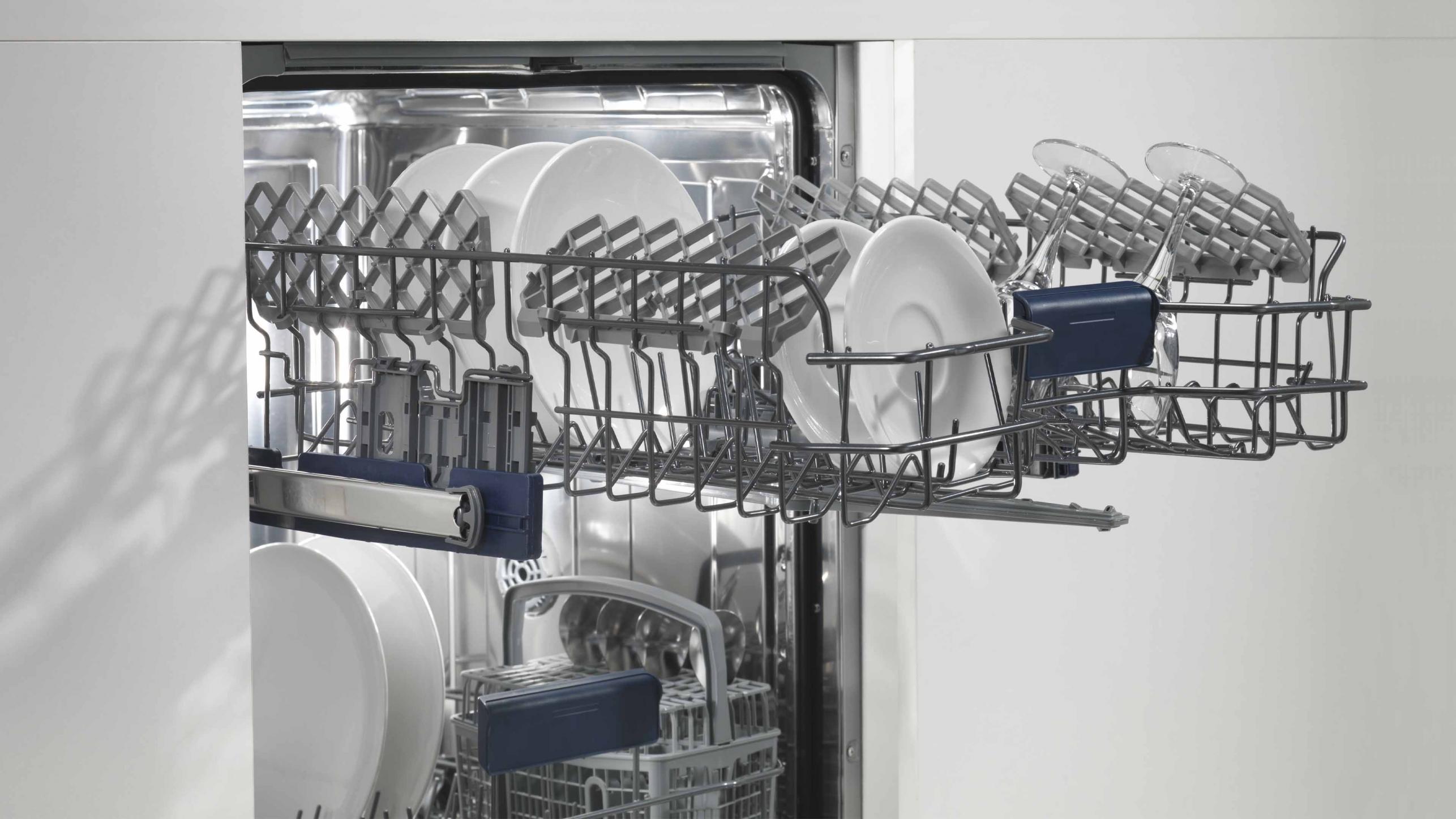 24” STAINLESS BUILT-IN DISHWASHER | Fulgor Milano